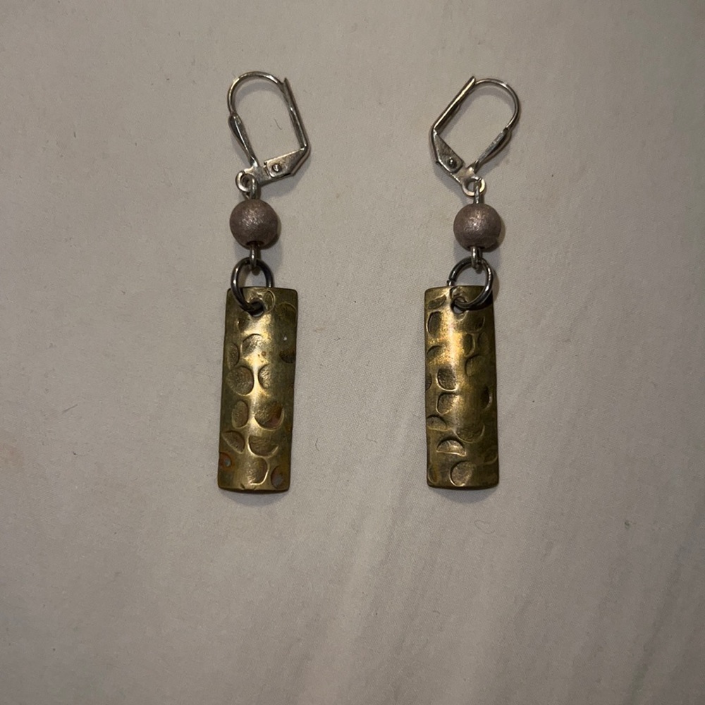 Golden filigree earrings